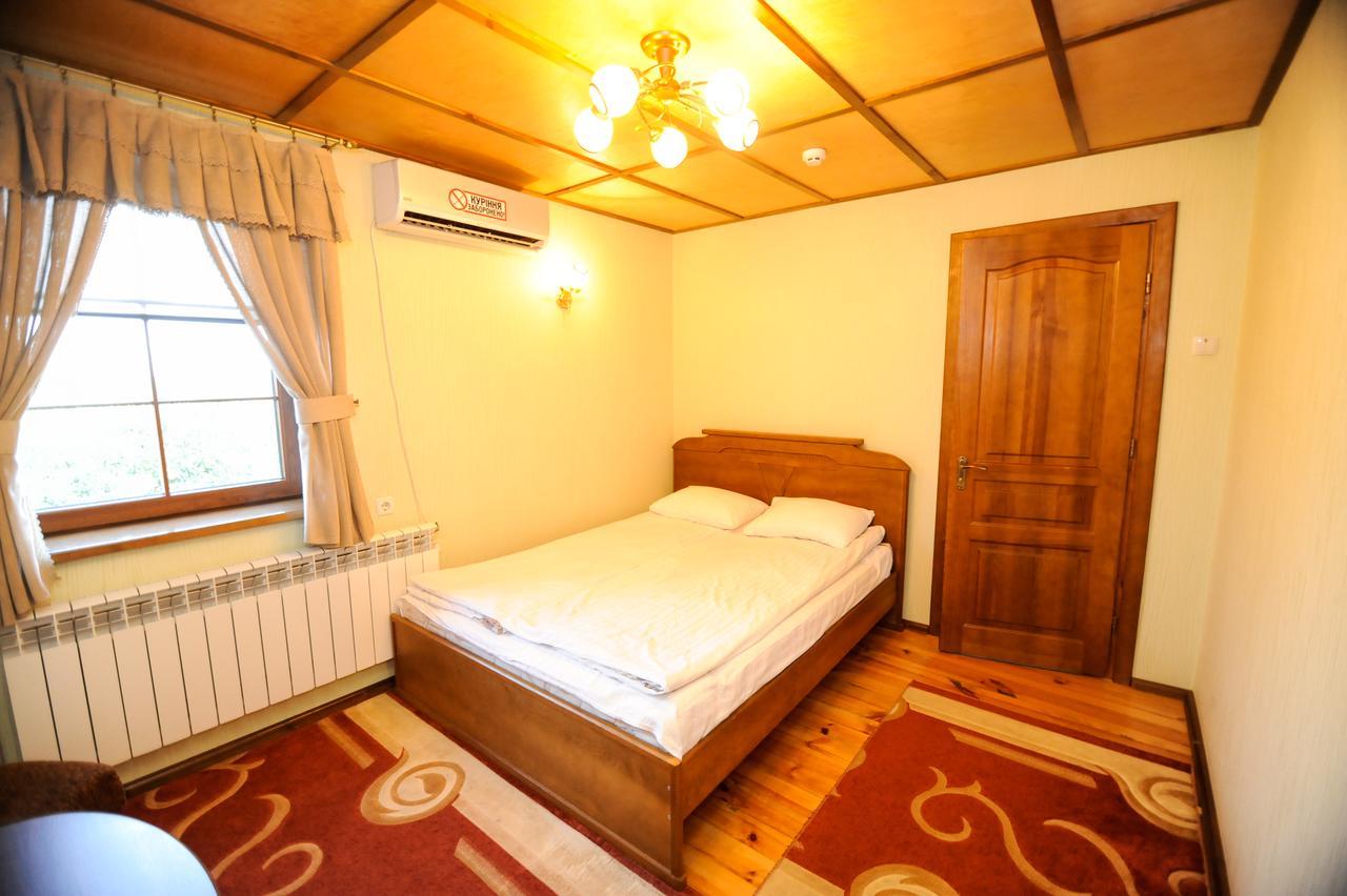 Bastion Motel Samostrely Exterior photo