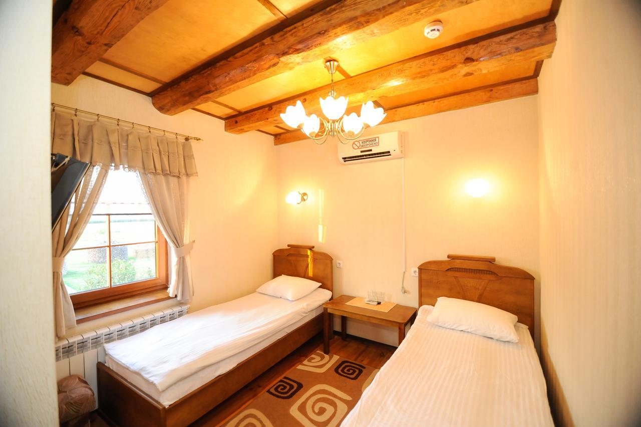 Bastion Motel Samostrely Exterior photo